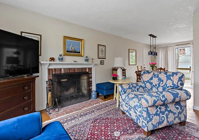 Photo 3 of Sale Pending at 7 Bonnie Briar Rd, Osterville, MA 02655 | MLS# 73531923 | Listing updated on 2026-07-29