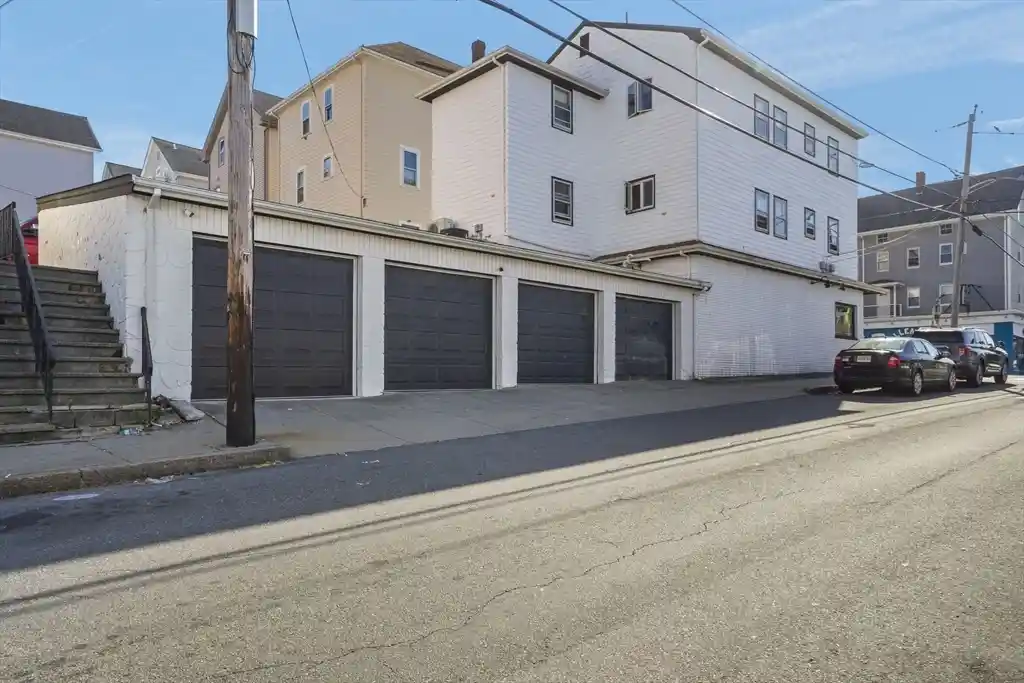 Listing Photo 2 - Condo for sale in 284 Broadway located at 284 Broadway, Fall River, MA 02721 - Unit 284 Broadway