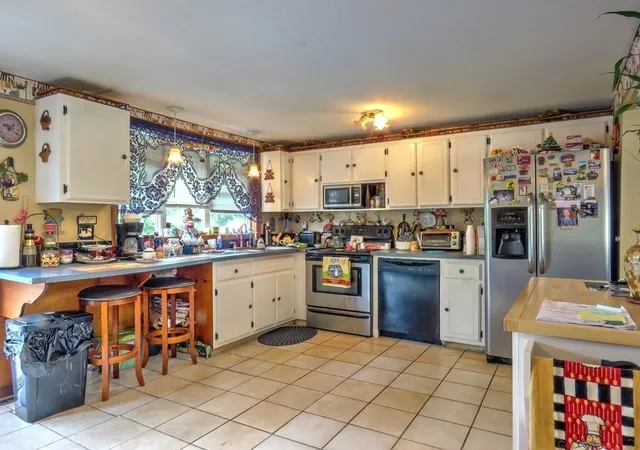 Photo 3 of Sale Pending at 85 Hubbard Ave, Brockton, MA 02301 | MLS# 73565903 | Listing updated on 2026-09-24