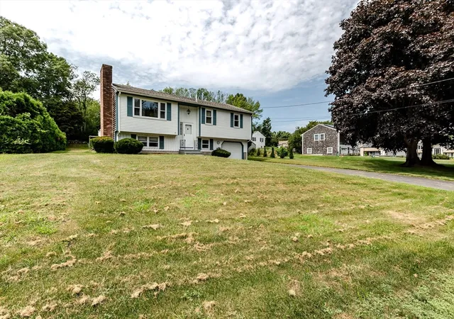 Photo 2 of Sale Pending at 21 Evergreen Dr, Swansea, MA 02777 | MLS# 73562800 | Listing updated on 2026-08-20