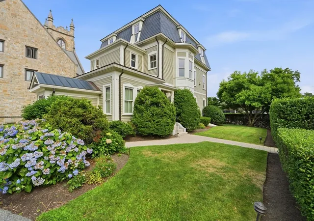 2nd image of 130 Mount Auburn St, Watertown, MA 02472