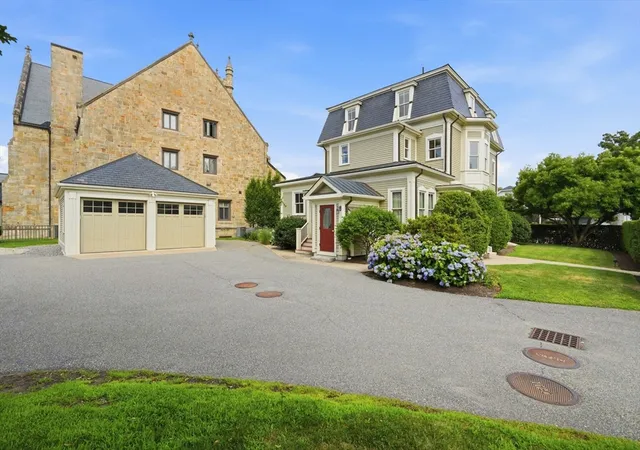 33rd image of 130 Mount Auburn St #130, Watertown, MA 02472 | MLS# 73550082