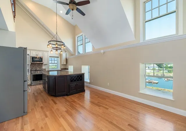 5th image of 152 Water St, Danvers, MA 01923