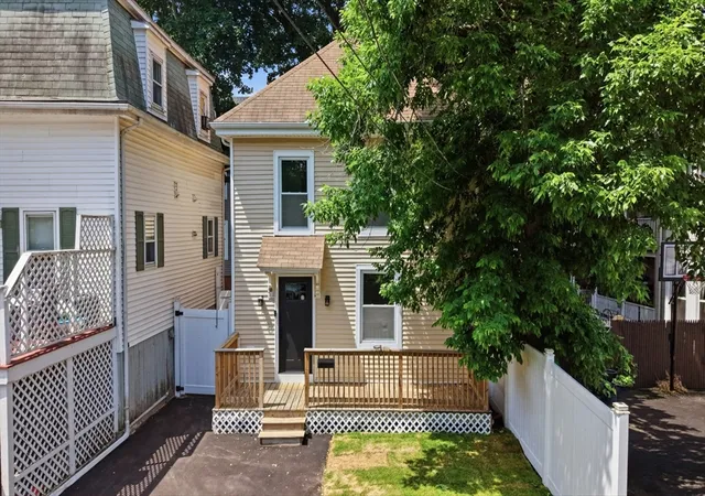 2nd image of 38 S Lincoln, Haverhill, MA 01835 | MLS# 73534457
