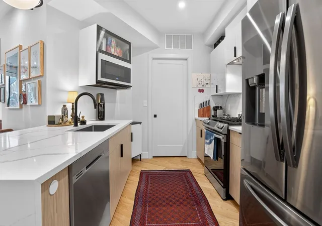Listing Photo 5 - Condo for sale in St. Marks Place Condominium located at 1710 Dorchester Ave, Boston, MA 02124 - Unit #202