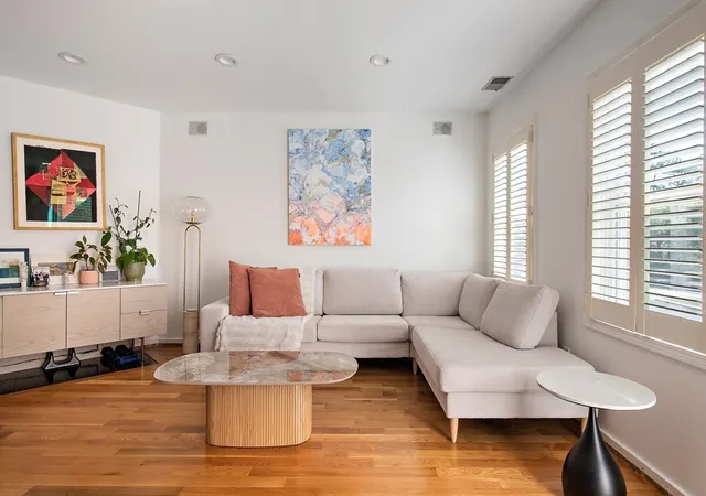 4th image of 82 Captains Row #82, Chelsea, MA 02150 | MLS# 73553606