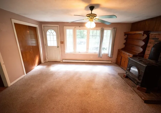 Photo 3 of Single family home for sale at 173 Baldwinville Rd, Winchendon, MA 01475 | MLS# 73568813 | Listing updated on 2026-09-06