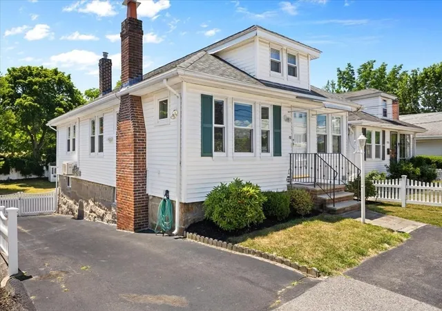 Homes for sale in Quincy, MA | 118 Connell Street, Quincy, MA 02169 | MLS# 73548930