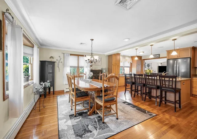 Homes for sale in Woburn, MA | 6 Surrey Rd, Woburn, MA 01801 | MLS# 73546196