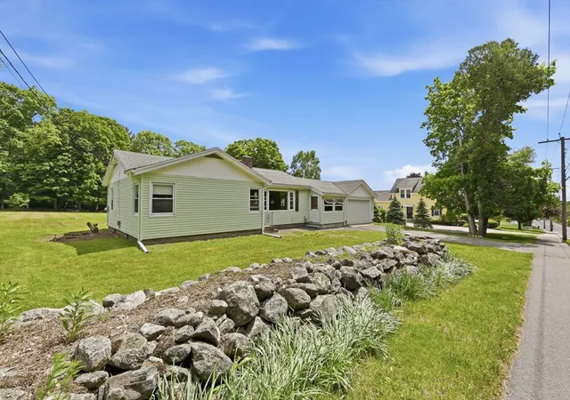 Homes for sale in Belchertown, MA | 59 Mill Valley Rd, Belchertown, MA 01007 | MLS# 73526546
