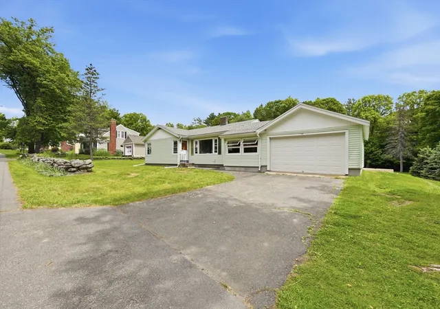 Homes for sale in Belchertown, MA | 59 Mill Valley Rd, Belchertown, MA 01007 | MLS# 73526546