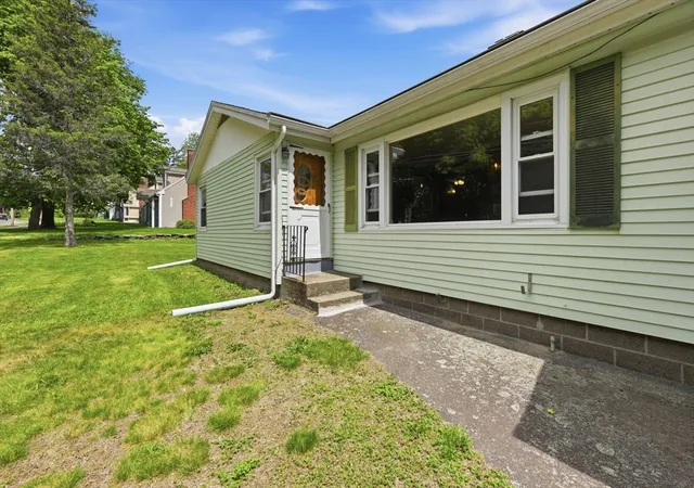 Homes for sale in Belchertown, MA | 59 Mill Valley Rd, Belchertown, MA 01007 | MLS# 73526546
