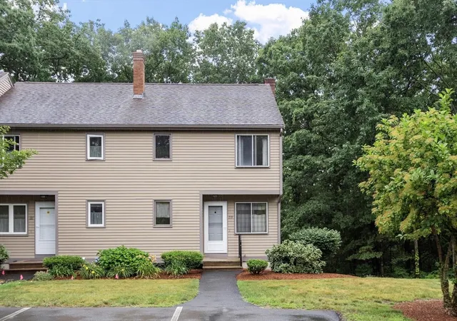 Photo 2 of Sale Pending at 119 Cortland Cir #119, Leominster, MA 01453 | MLS# 73547180 | Listing updated on 2026-09-11