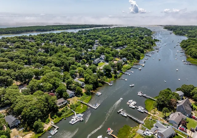 Photo 3 of Sale Pending at 199 Edgewater Dr W, East Falmouth, MA 02536 | MLS# 73558559 | Listing updated on 2026-09-15