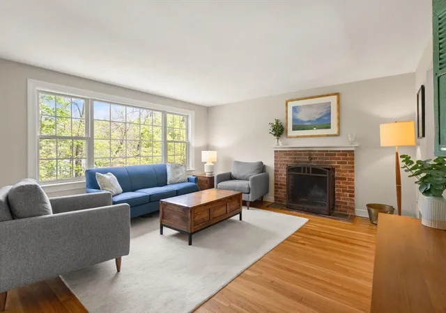 4th image of 395 North Rd, Sudbury, MA 01776 | MLS# 73539920
