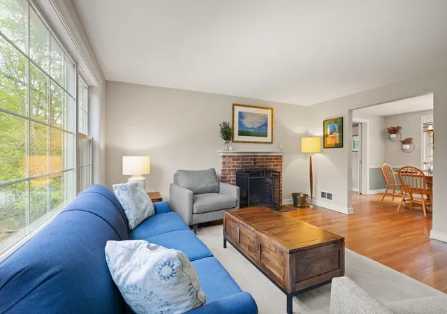 5th image of 395 North Rd, Sudbury, MA 01776 | MLS# 73539920