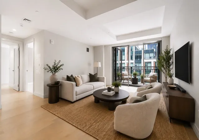 Photo 3 of Sale Pending at 135 Seaport Blvd #1509, Boston, MA 02210 | MLS# 73569452 | Listing updated on 2026-08-29