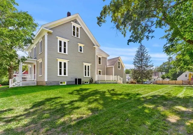 Photo 3 of Single family home for sale at 37 School St, Merrimac, MA 01860 | MLS# 73561787 | Listing updated on 2026-08-29