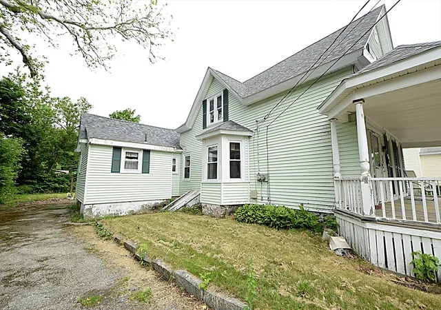 13th image of 12 Presbrey Ct, Taunton, MA 02780 | MLS# 73557054
