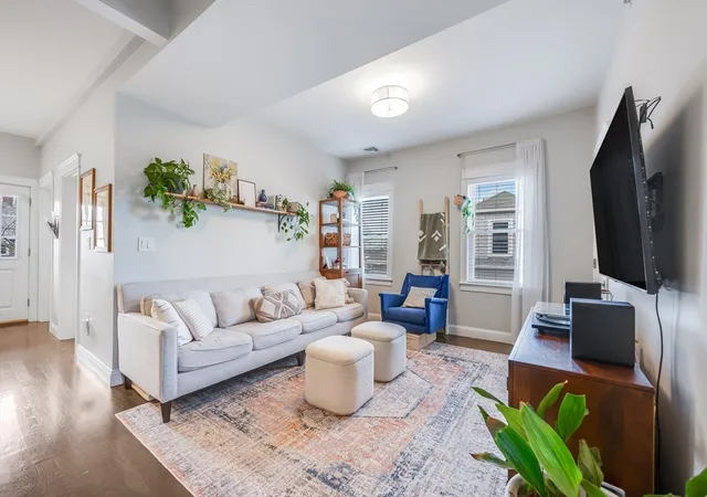 Listing Photo 4 - Condo for sale in building located at 21 Whitney Ave, Beverly, MA 01915 - Unit #2R