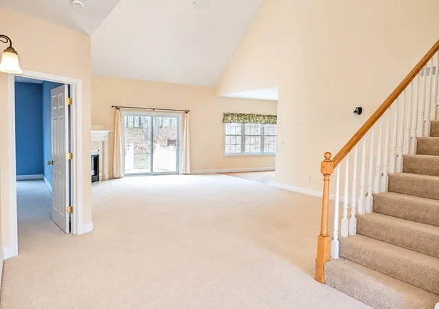 4th image of 30 Steinbeck Street, Tyngsborough, MA 01879 | MLS# 73549574