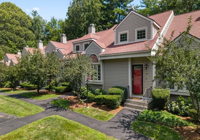 Photo 3 of Sale Pending at 237 South St #43, Shrewsbury, MA 01545 | MLS# 73555154 | Listing updated on 2026-09-15