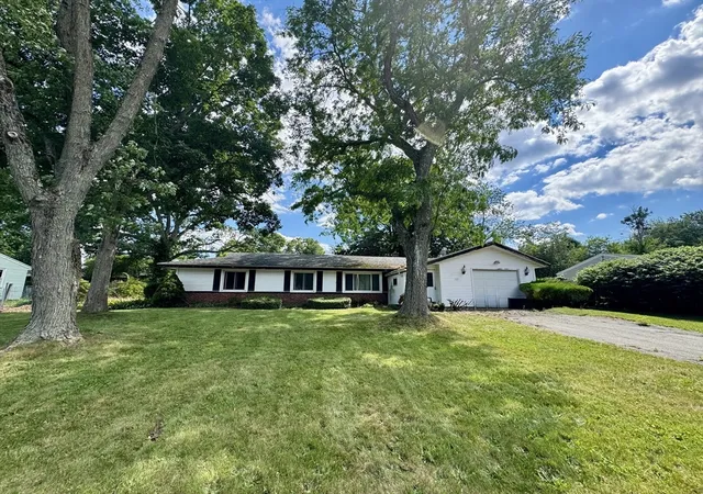 2nd image of 105 Royal Road, Brockton, MA 02302 | MLS# 73553934