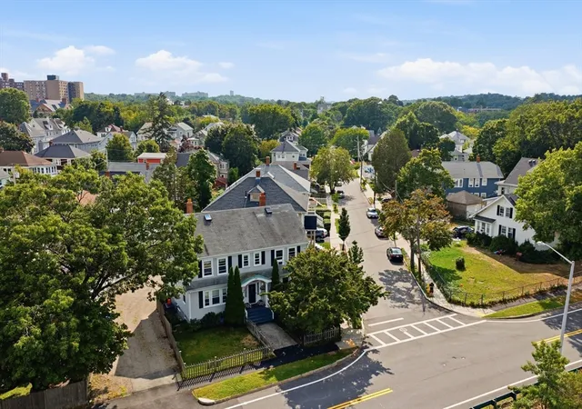 Photo 3 of Sale Pending at 250 Furnace Brook Pkwy #Unit 1, Quincy, MA 02169 | MLS# 73568880 | Listing updated on 2026-09-15