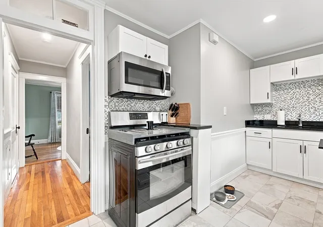 Photo 4 of Sale Pending at 250 Furnace Brook Pkwy #Unit 1, Quincy, MA 02169 | MLS# 73568880 | Listing updated on 2026-09-15