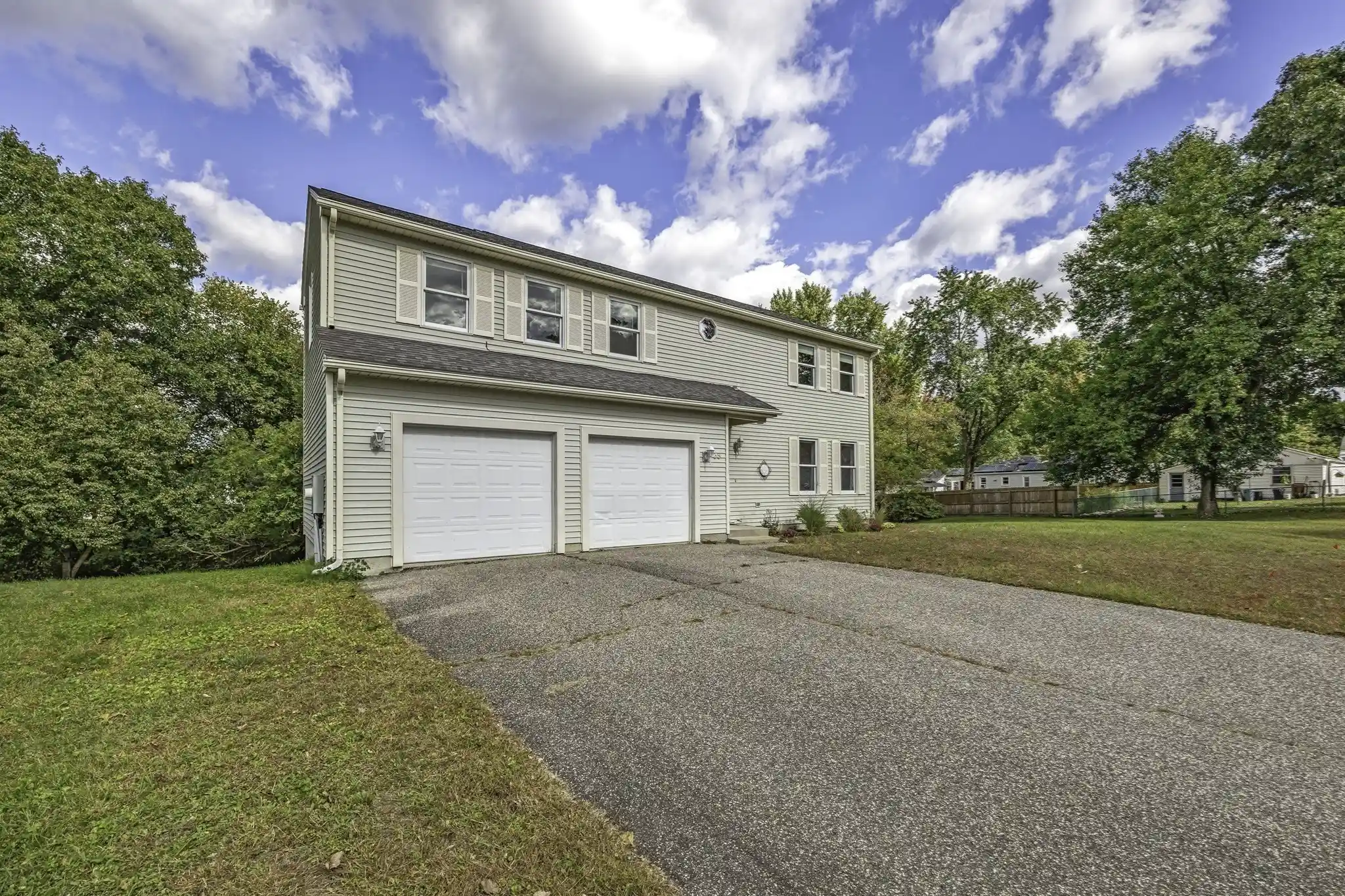 Photo 1 of Single family home for sale at 35 Lemnos Ln, Springfield, MA 01119 | MLS# 73587687 | Listing updated on 2026-10-17