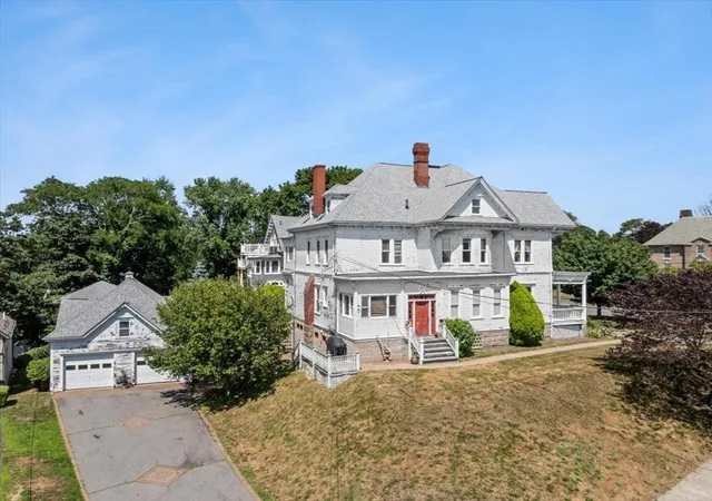 2nd image of 878 Highland Ave, Fall River, MA 02720 | MLS# 73531614