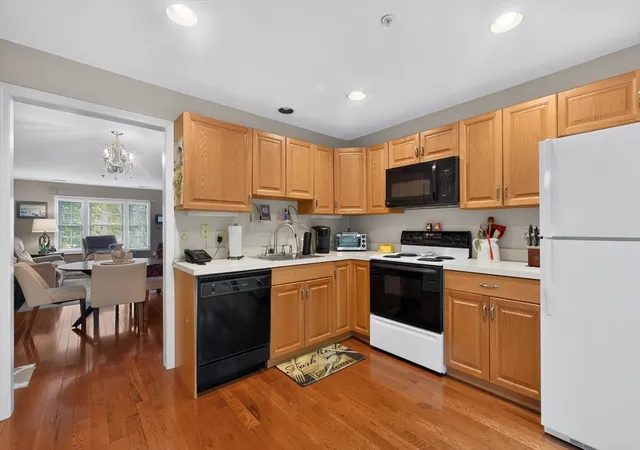 3rd image of 396 Boston Rd #106, Billerica, MA 01821 | MLS# 73540780