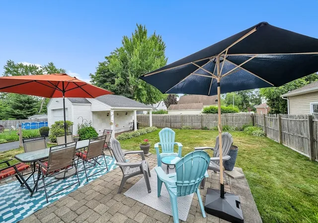 Homes for sale in Longmeadow, MA | 51 Barrington Rd, Longmeadow, MA 01106 | MLS# 73538078