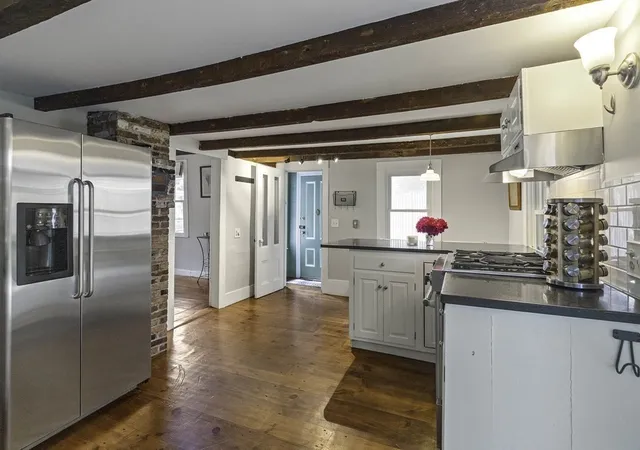 Photo 3 of Sale Pending at 54 Ashland St, Newburyport, MA 01950 | MLS# 73515898 | Listing updated on 2026-09-29