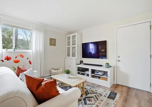 Homes for sale in Plymouth, MA | 1 Tideview Path #1, Plymouth, MA 02360 | MLS# 73496318