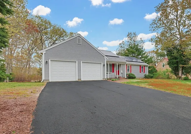 4th image of 125 Sullivan Road, West Yarmouth, MA 02673 | MLS# 73531013