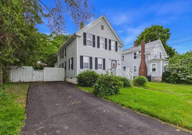 Homes for sale in New Bedford, MA | 887 Shawmut Ave, New Bedford, MA 02746 | MLS# 73536022