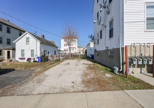 Listing Photo 3 - Condo for sale in building located at 47 Boutwell, Fall River, MA 02723