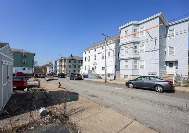 Listing Photo 4 - Condo for sale in building located at 47 Boutwell, Fall River, MA 02723