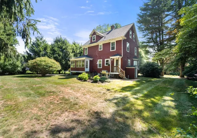 34th image of 15 Morningside Dr, Walpole, MA 02081 | MLS# 73556544