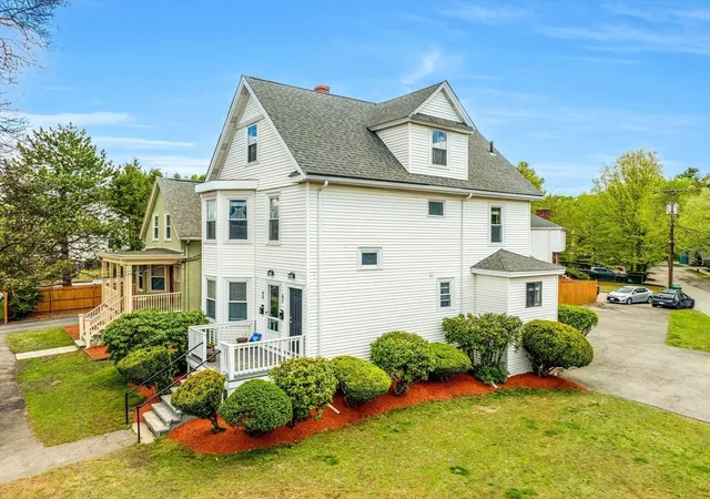 Homes for sale in Newton, MA | 60 62 Kenneth St, Newton, MA 02461 | MLS# 73519232
