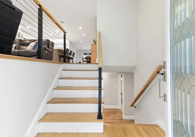 5th image of 254 Winter Street, Hanover, MA 02339 | MLS# 73541279