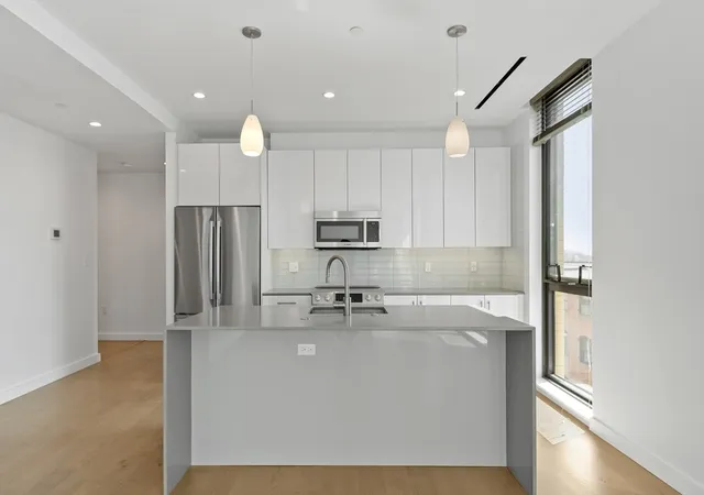 3rd image of 88 Wareham St #602, Boston, MA 02118 | MLS# 73552933