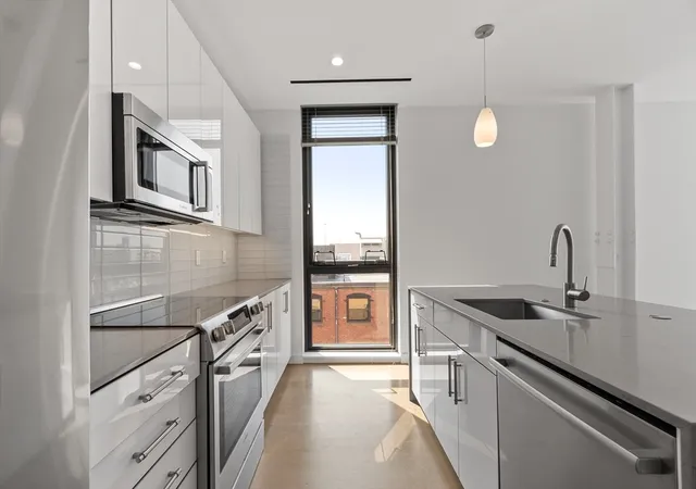 5th image of 88 Wareham St #602, Boston, MA 02118 | MLS# 73552933