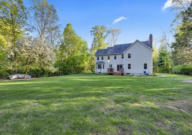 Homes for sale in Sturbridge, MA | 10 Turner Ln, Sturbridge, MA 01566 | MLS# 73518422