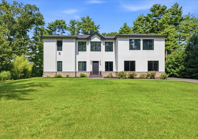2nd image of 3 Kestrel Wy, Carver, MA 02330 | MLS# 73564486