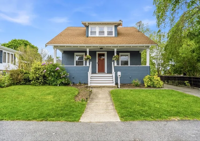 Homes for sale in Somerset, MA | 48 Thelma Ave, Somerset, MA 02726 | MLS# 73515696