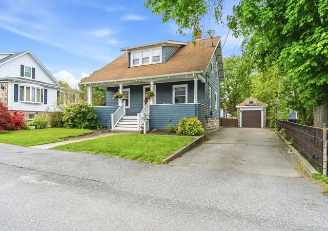 Homes for sale in Somerset, MA | 48 Thelma Ave, Somerset, MA 02726 | MLS# 73515696