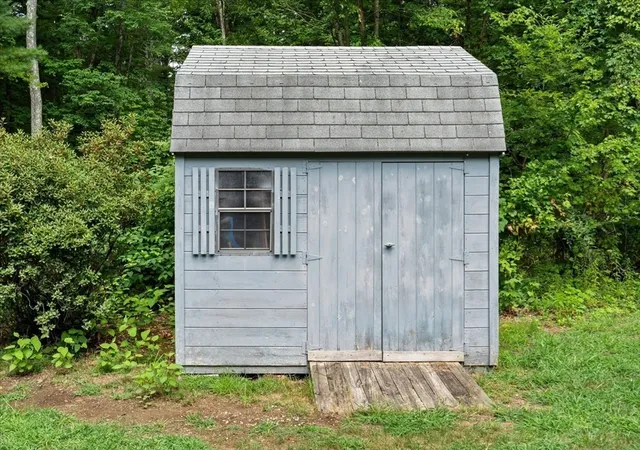 42nd image of 16 Park Lane, Norton, MA 02766 | MLS# 73566045