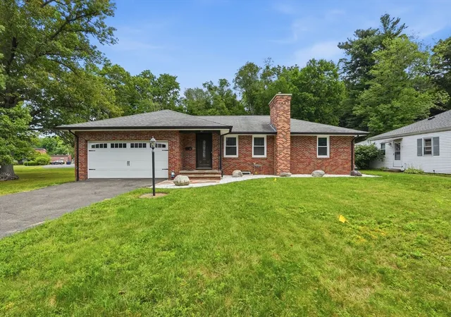 1st image of 87 Laurel Rd, West Springfield, MA 01089 | MLS# 73560252